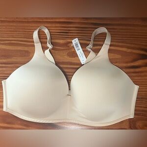 Soma Vanishing 360 Wireless Bra – Pale Sand – Size 40C – NWT
